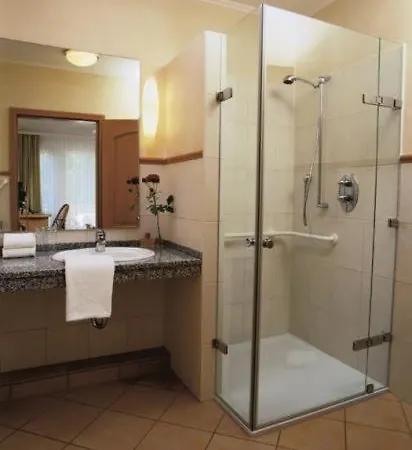 מלון Flairhotel Hubertus באד צווישנהם