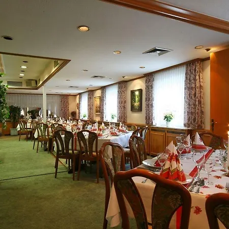 Flairhotel Hubertus Отель