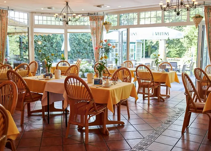 Flairhotel Hubertus Отель 4*