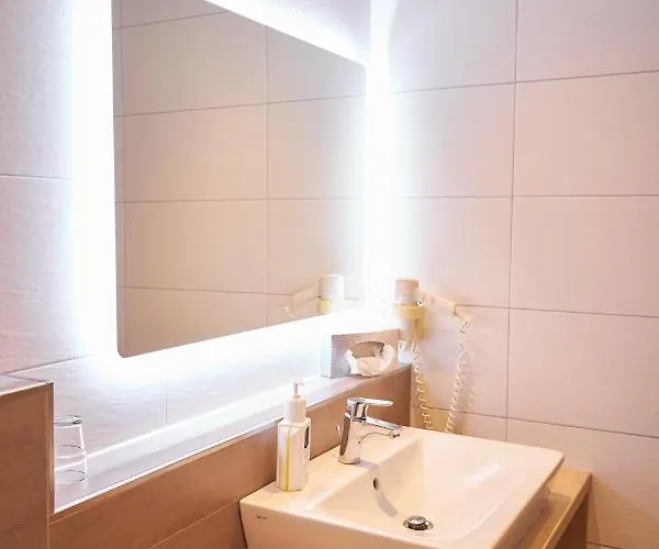 Flairhotel Hubertus Отель