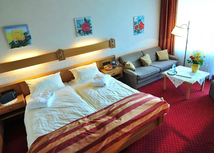 Flairhotel Hubertus 4* Бад-Цвишенан