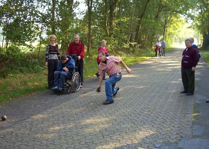 Flairhotel Hubertus Отель Бад-Цвишенан