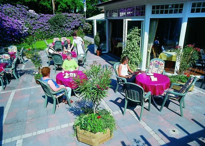 Flairhotel Hubertus 4* Бад-Цвишенан