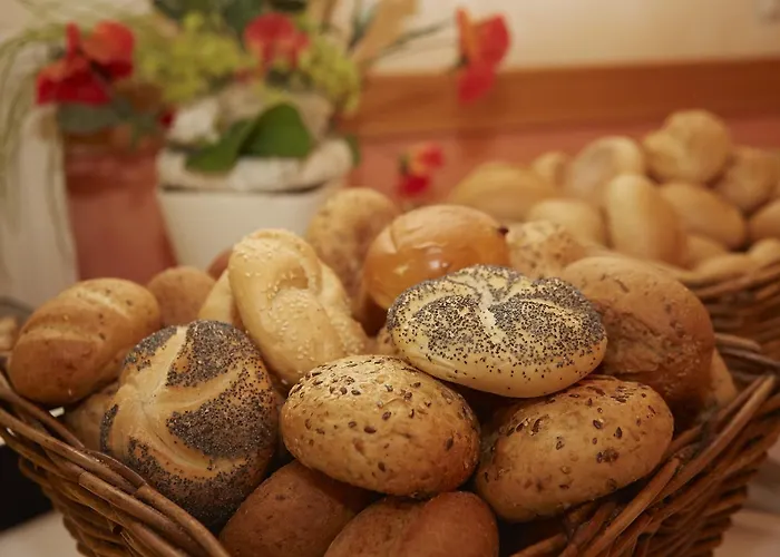 Flairhotel Hubertus 4* Бад-Цвишенан